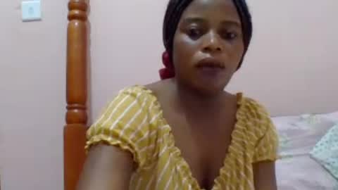sweetib1 online show from 07-14-26, 06:40