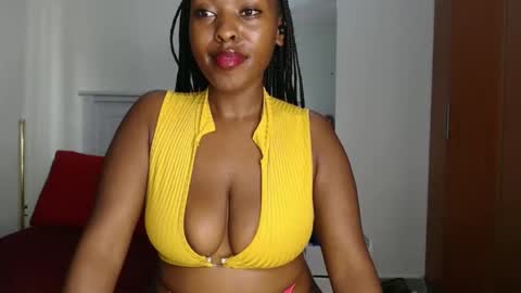 Snapshot of sweetice_01 chatting on 05-06-26, 05:14 euny online show from 05-06-26, 05:14