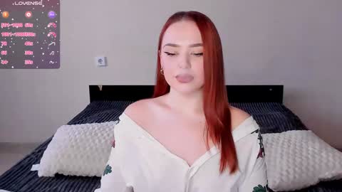 Snapshot of sweetie_candy_ chatting on 12-04-24, 11:41 Hannah online show from 12-04-24, 11:41