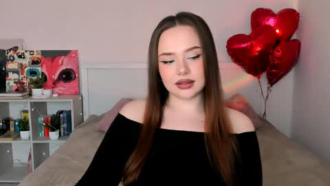 Hannah online show from 06-07-26, 02:54