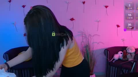 Chloe online show from 04-25-26, 01:41