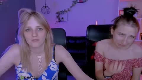 Chloe online show from 04-28-26, 02:27