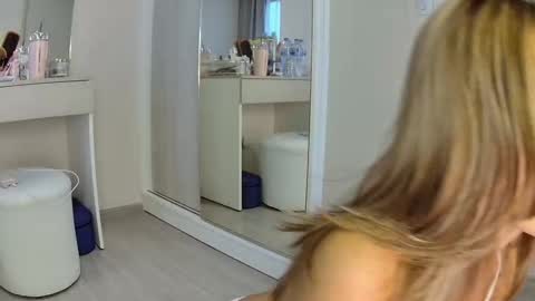 Sweetie Natasha online show from 09-28-25, 11:21