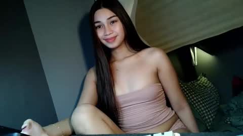 sweetiecum_tina online show from 04-18-26, 06:12