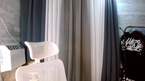 sweetiefox1 online show from 10-25-25, 02:30