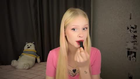 Snapshot of sweetielis chatting on 01-07-25, 03:24 sweetie Lisa3 online show from 01-07-25, 03:24