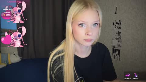 Snapshot of sweetielis chatting on 02-03-25, 12:14 sweetie Lisa3 online show from 02-03-25, 12:14