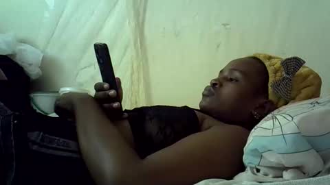 sweetielonglips online show from 02-20-26, 08:05