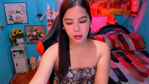 Nicole online show from 12-16-24, 10:13