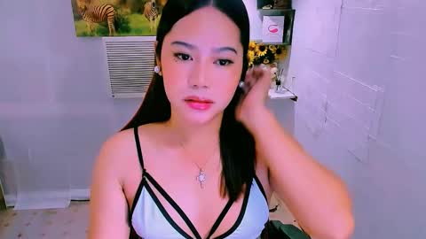 Nicole online show from 10-20-25, 12:11