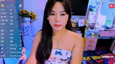 Nicole online show from 11-25-25, 04:29