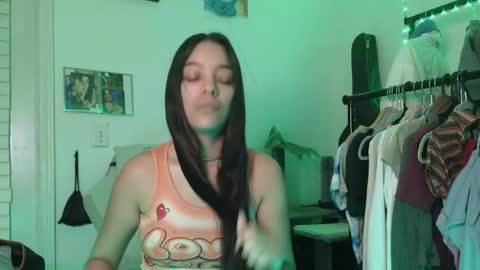 Blu Sweets online show from 09-16-25, 05:19