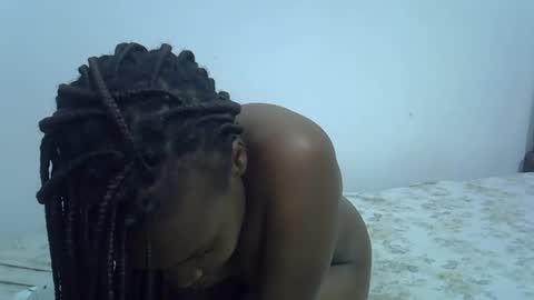 sweetkarin22 online show from 10-19-25, 11:05