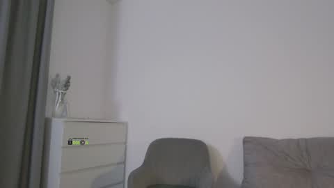 Snapshot of sweetkira1 chatting on 01-12-25, 07:42 SweetKira1 online show from 01-12-25, 07:42