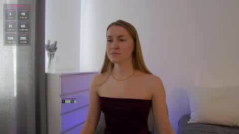 Snapshot of sweetkira1 chatting on 02-18-25, 07:54 SweetKira1 online show from 02-18-25, 07:54