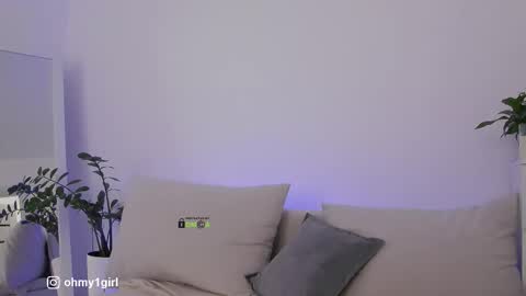 Snapshot of sweetkira1 chatting on 11-18-25, 11:25 SweetKira1 online show from 11-18-25, 11:25