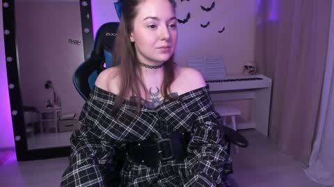 Lala online show from 01-29-25, 12:12