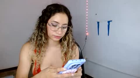 SWEET LATINA online show from 05-14-26, 01:23