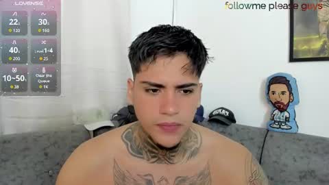 Snapshot of sweetlatinoboy chatting on 06-16-26, 11:57 SWEETLATINBOY online show from 06-16-26, 11:57