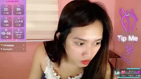 Leah online show from 03-02-25, 03:24