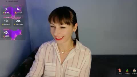 SweetLedySelin online show from 12-17-25, 07:42