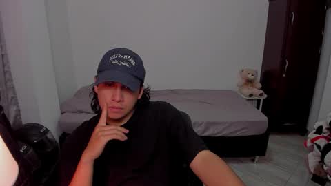 Lian online show from 02-08-26, 09:51