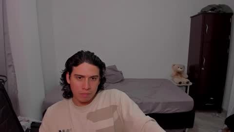 Lian online show from 02-12-26, 02:06