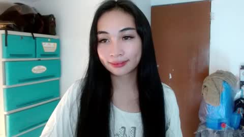 Lilly online show from 12-21-24, 06:55