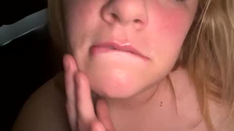 Lisa  online show from 04-04-26, 12:24