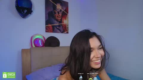 Snapshot of sweetlittlevenus chatting on 02-09-25, 12:19 Venus online show from 02-09-25, 12:19