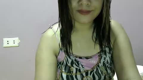Snapshot of sweetliza20 chatting on 11-03-25, 12:13 Liz online show from 11-03-25, 12:13