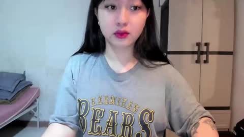 Snapshot of sweetlovepinay04 chatting on 01-02-25, 08:28 Zoe online show from 01-02-25, 08:28