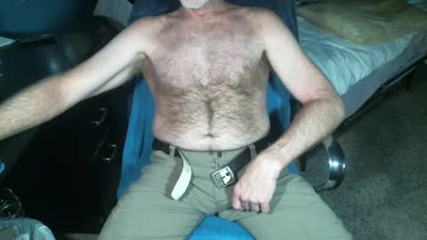 Snapshot of sweetman4a chatting on 06-07-26, 12:31 Michael online show from 06-07-26, 12:31