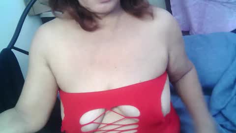 Snapshot of sweetmature_69 chatting on 09-30-25, 12:59 sweetmature_69 online show from 09-30-25, 12:59