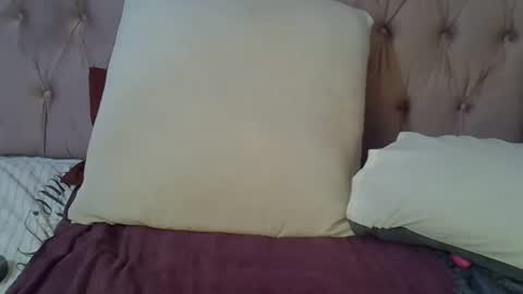 Snapshot of sweetmellowx1 chatting on 03-02-25, 05:36 sweetmellowx1 online show from 03-02-25, 05:36