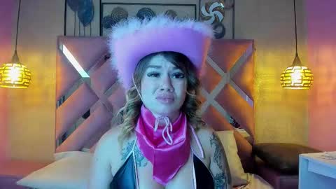 SweetMichel  online show from 10-01-25, 04:02