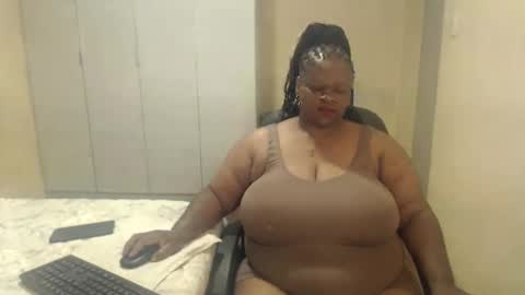 Snapshot of sweetnoziexxx chatting on 01-06-25, 03:53 sweetnoziexxx online show from 01-06-25, 03:53