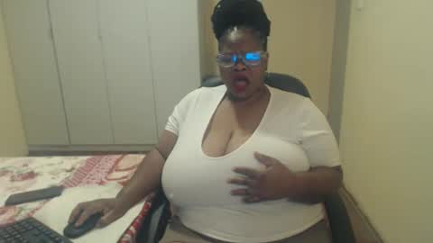 Snapshot of sweetnoziexxx chatting on 01-29-25, 05:30 sweetnoziexxx online show from 01-29-25, 05:30