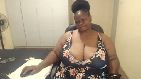Snapshot of sweetnoziexxx chatting on 02-06-25, 10:48 sweetnoziexxx online show from 02-06-25, 10:48