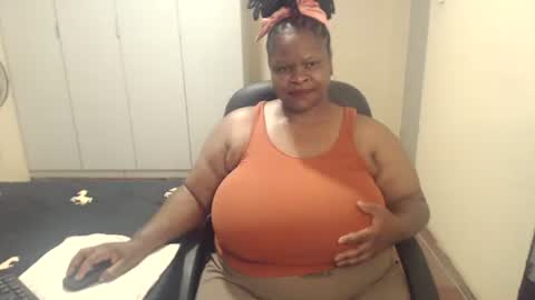 Snapshot of sweetnoziexxx chatting on 02-13-25, 02:52 sweetnoziexxx online show from 02-13-25, 02:52