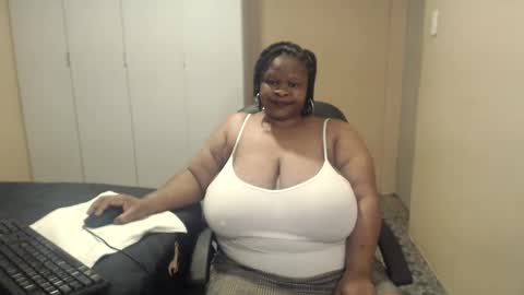 Snapshot of sweetnoziexxx chatting on 10-05-25, 03:43 sweetnoziexxx online show from 10-05-25, 03:43