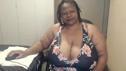 Snapshot of sweetnoziexxx chatting on 10-13-25, 05:51 sweetnoziexxx online show from 10-13-25, 05:51