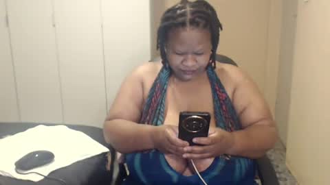 Snapshot of sweetnoziexxx chatting on 10-20-25, 06:36 sweetnoziexxx online show from 10-20-25, 06:36