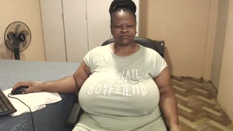 Snapshot of sweetnoziexxx chatting on 07-25-26, 03:26 sweetnoziexxx online show from 07-25-26, 03:26