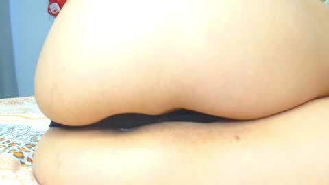 Snapshot of sweetpairfun chatting on 01-30-25, 09:36 Veronica and Alex online show from 01-30-25, 09:36