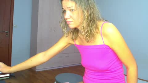 Snapshot of sweetpairfun chatting on 10-14-25, 03:29 Veronica and Alex online show from 10-14-25, 03:29