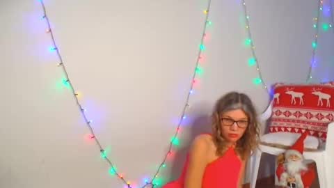 Snapshot of sweetpairfun chatting on 11-16-25, 07:58 Veronica and Alex online show from 11-16-25, 07:58