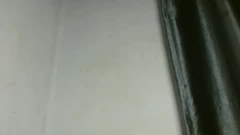 slim ivy online show from 04-11-26, 04:06