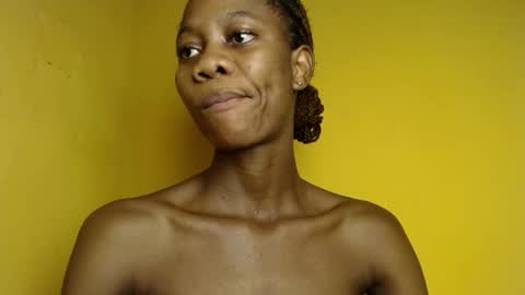 Snapshot of sweetpussy135 chatting on 06-01-26, 04:14 slim ivy online show from 06-01-26, 04:14