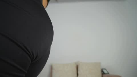 Snapshot of sweetpussyhot_ chatting on 02-01-25, 12:37 Hello Welcome Im here from WEDNESDAY to SUNDAY 430am to 830am and 3 to 7 timeMONDAY and TUESDAY i rest online show from 02-01-25, 12:37